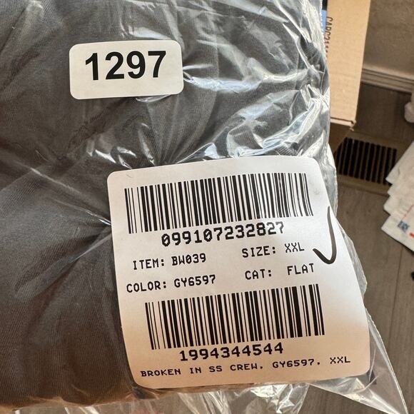 J.Crew Classic Broken-In Short Sleeve Crewneck Tee Mens 2XL Gray Pullover Cotton - Picture 8 of 8